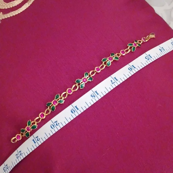 Holiday bracelet - Picture 2 of 4